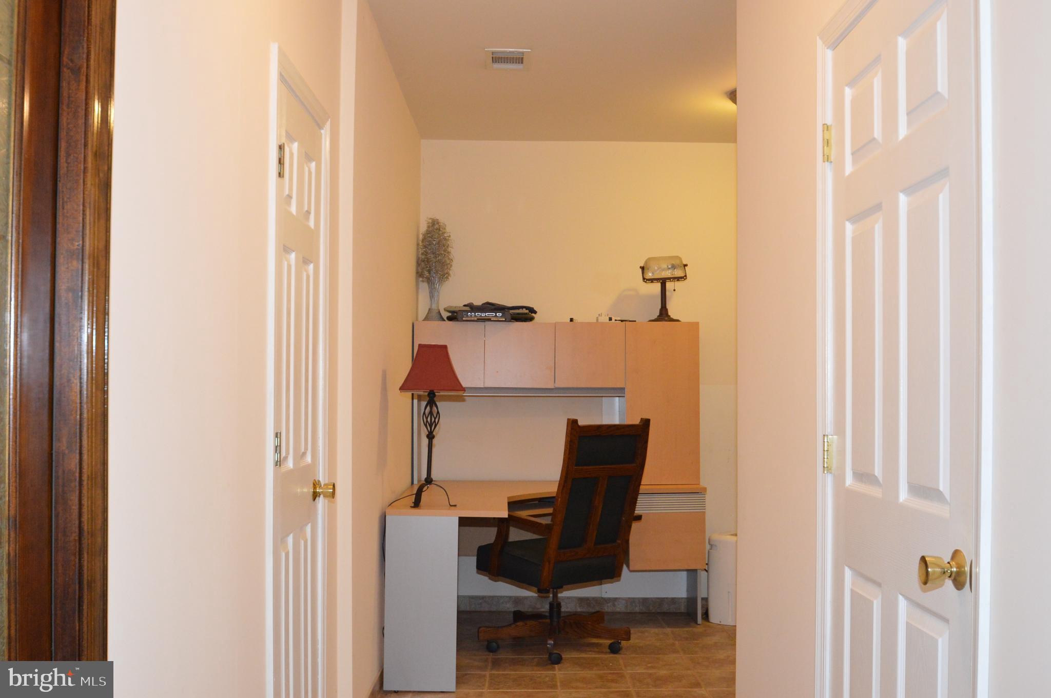 WILLOW SPRINGS - Residential Lease