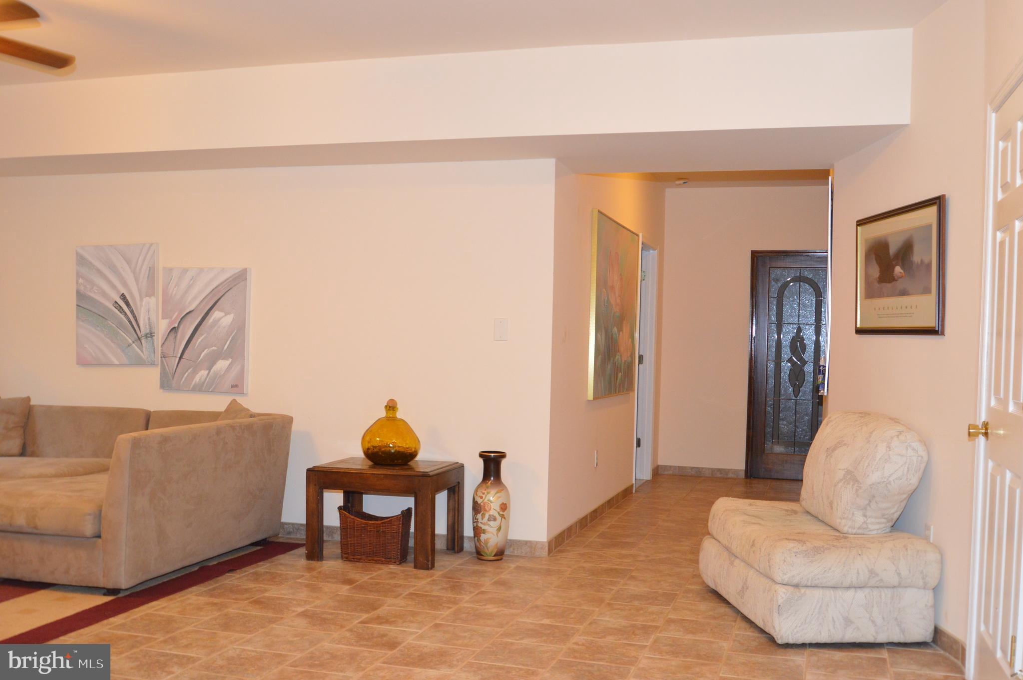 WILLOW SPRINGS - Residential Lease