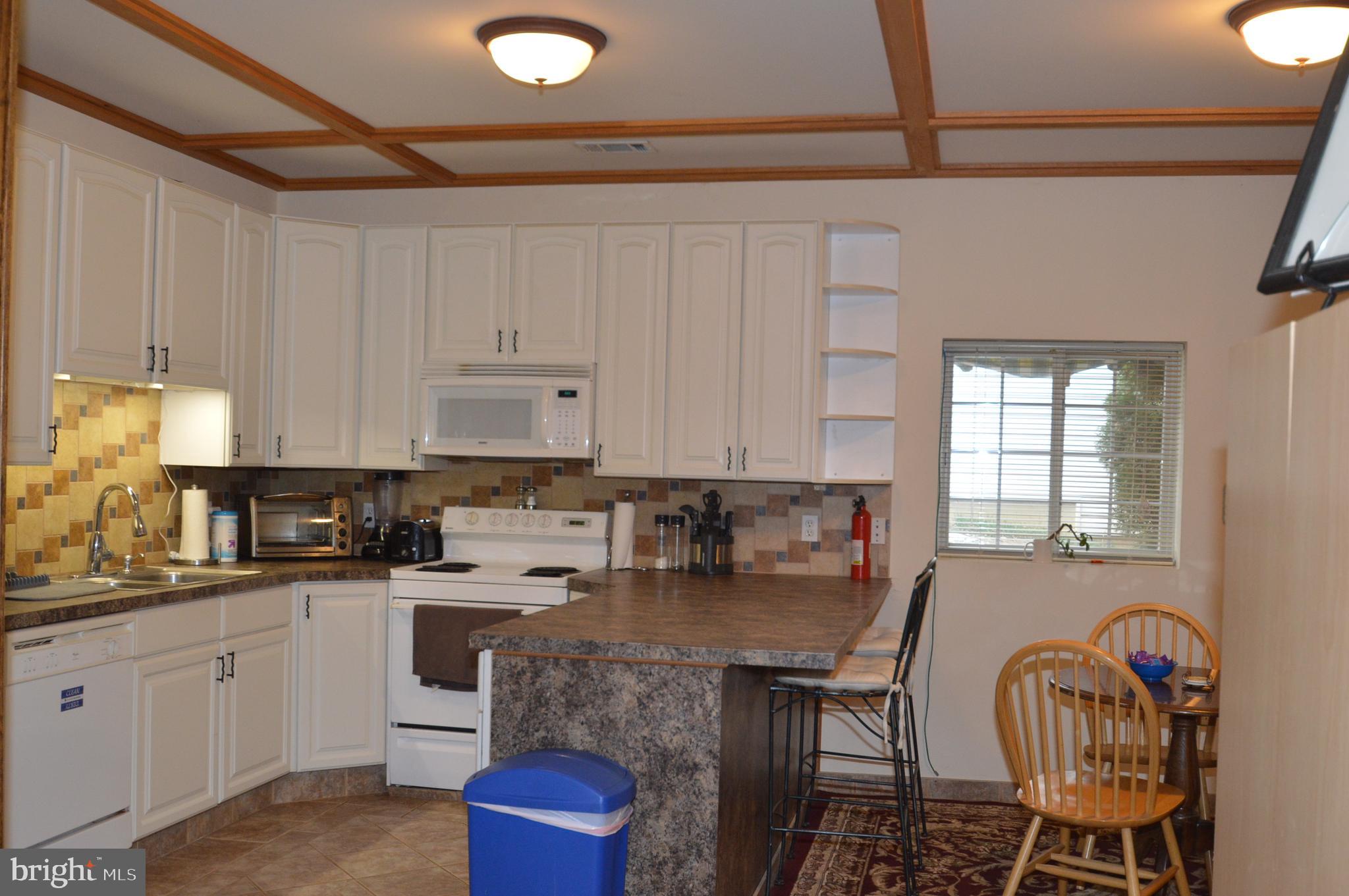 WILLOW SPRINGS - Residential Lease