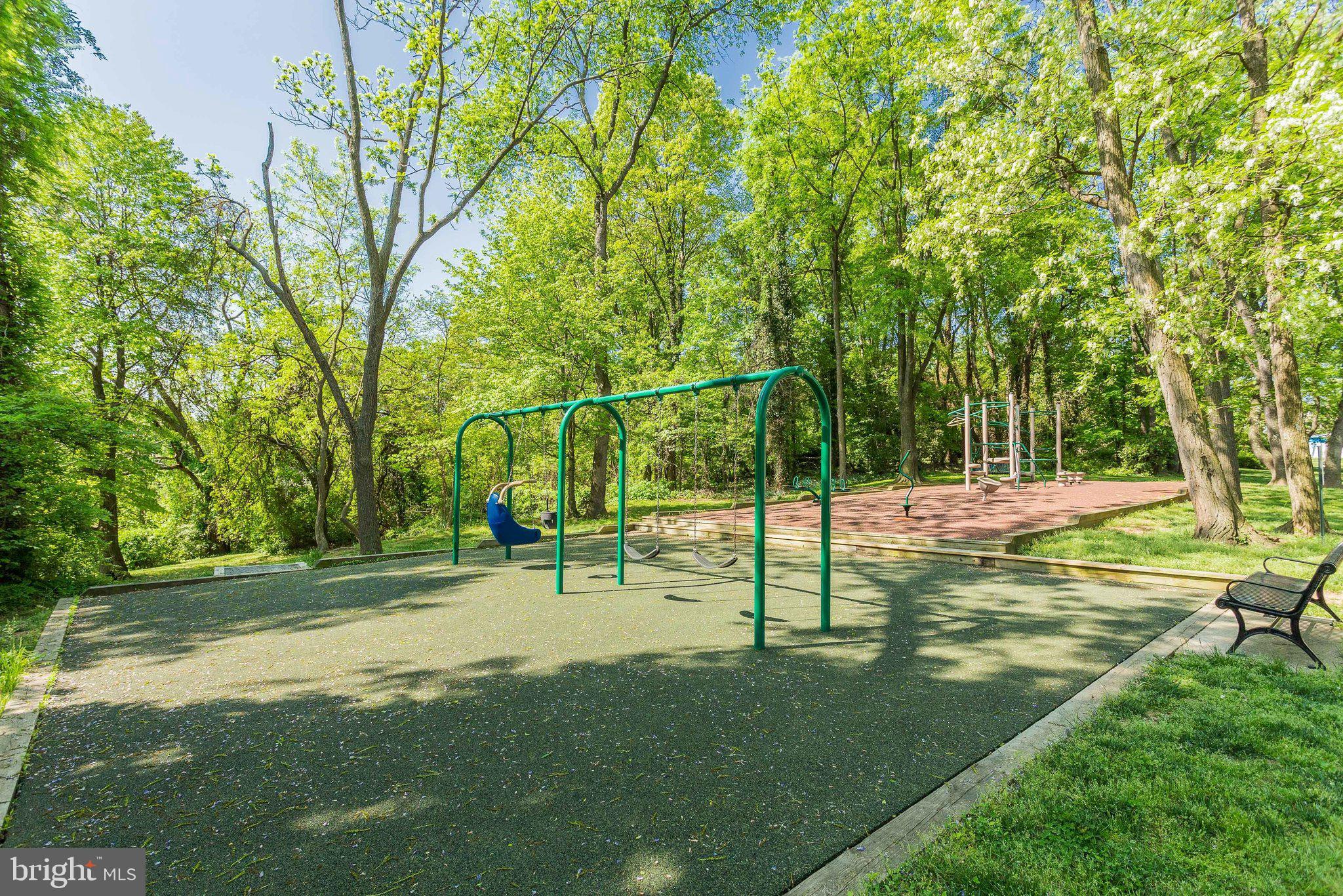 BOLLING BROOK - Residential