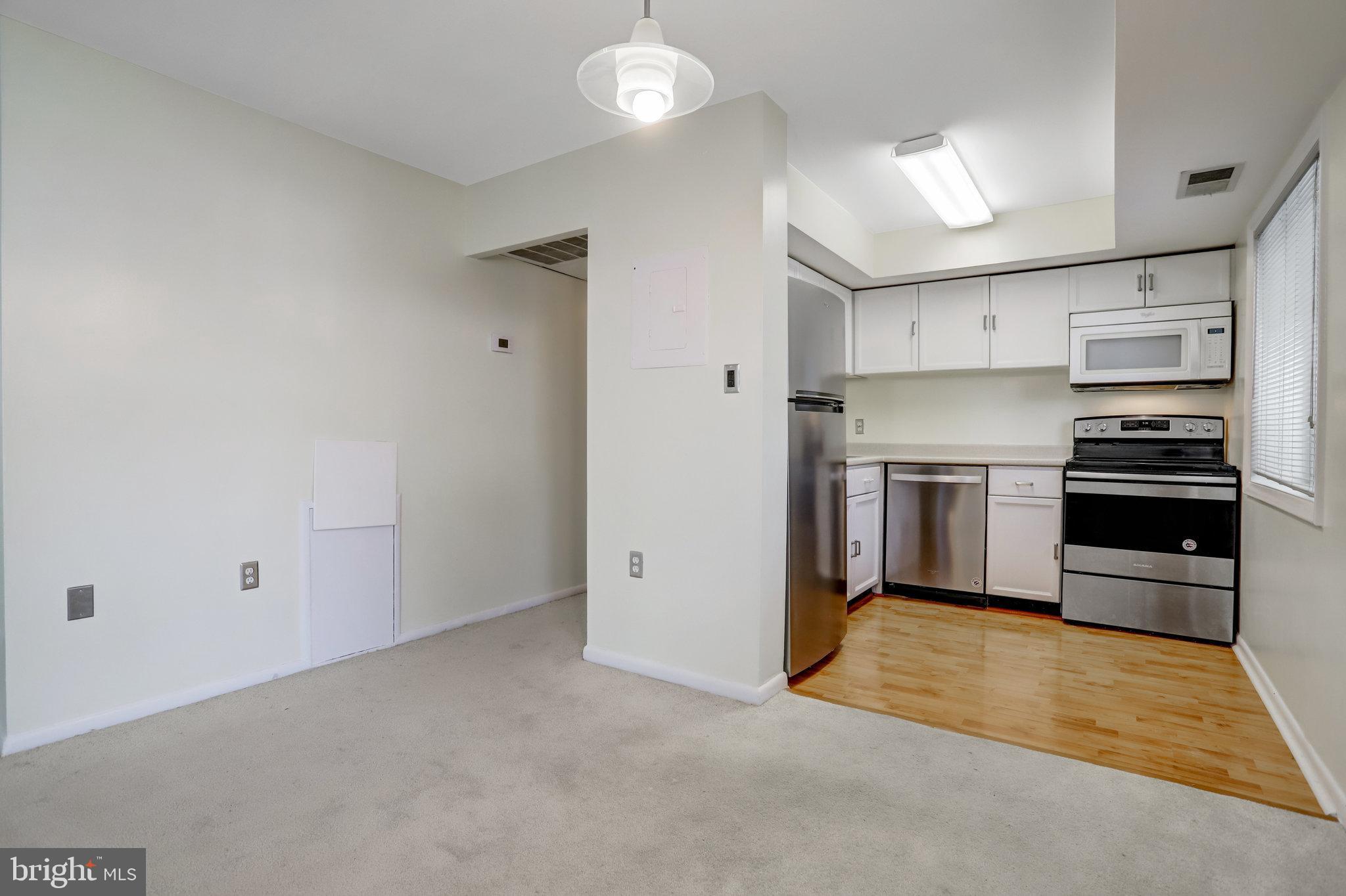 BOLLING BROOK - Residential