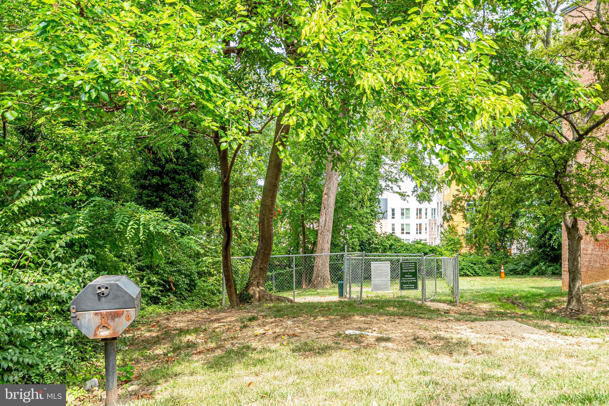 BOLLING BROOK - Residential