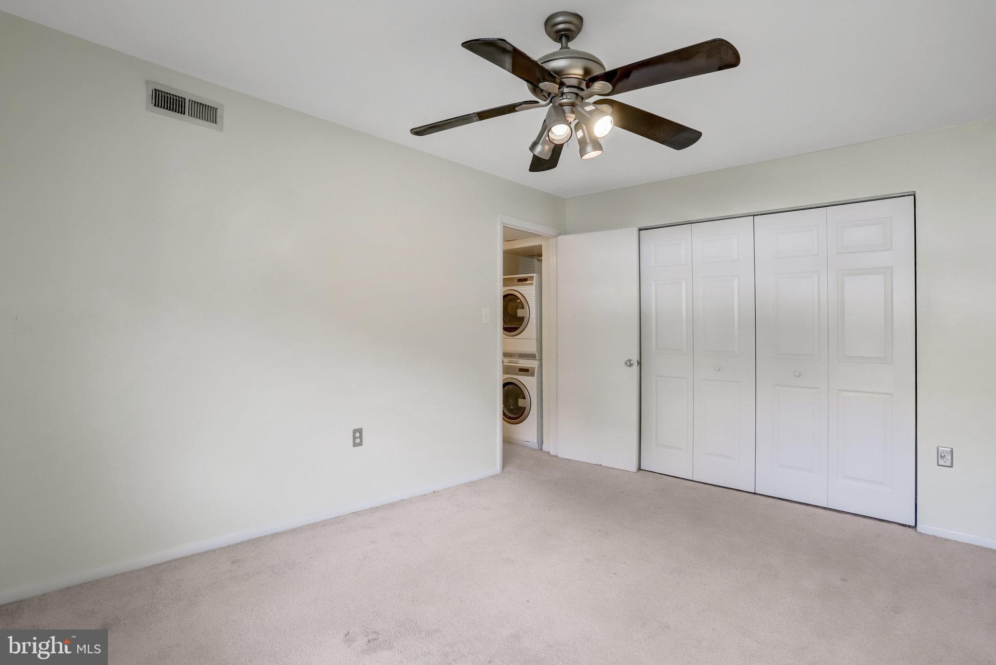 BOLLING BROOK - Residential