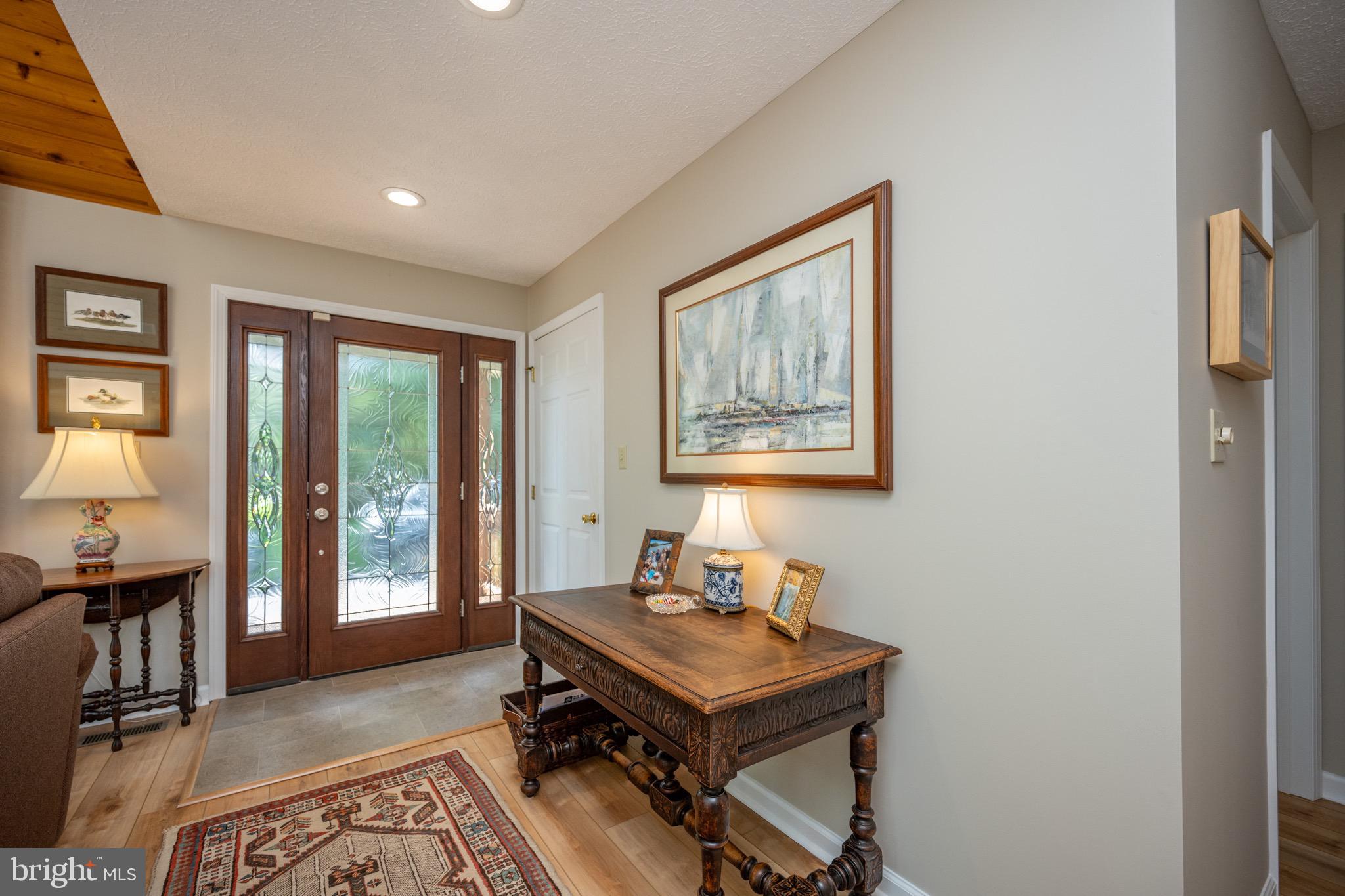 LAKE FOREST ESTATES - Residential