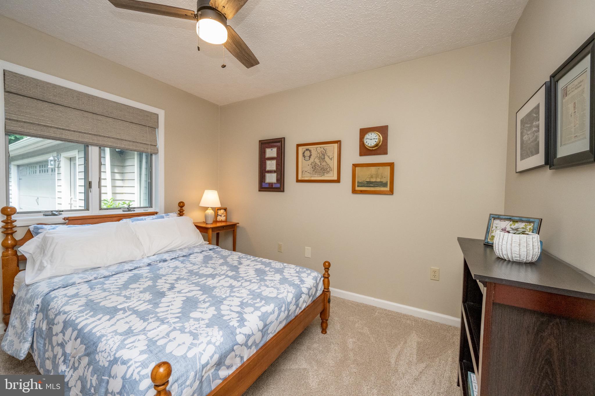 LAKE FOREST ESTATES - Residential