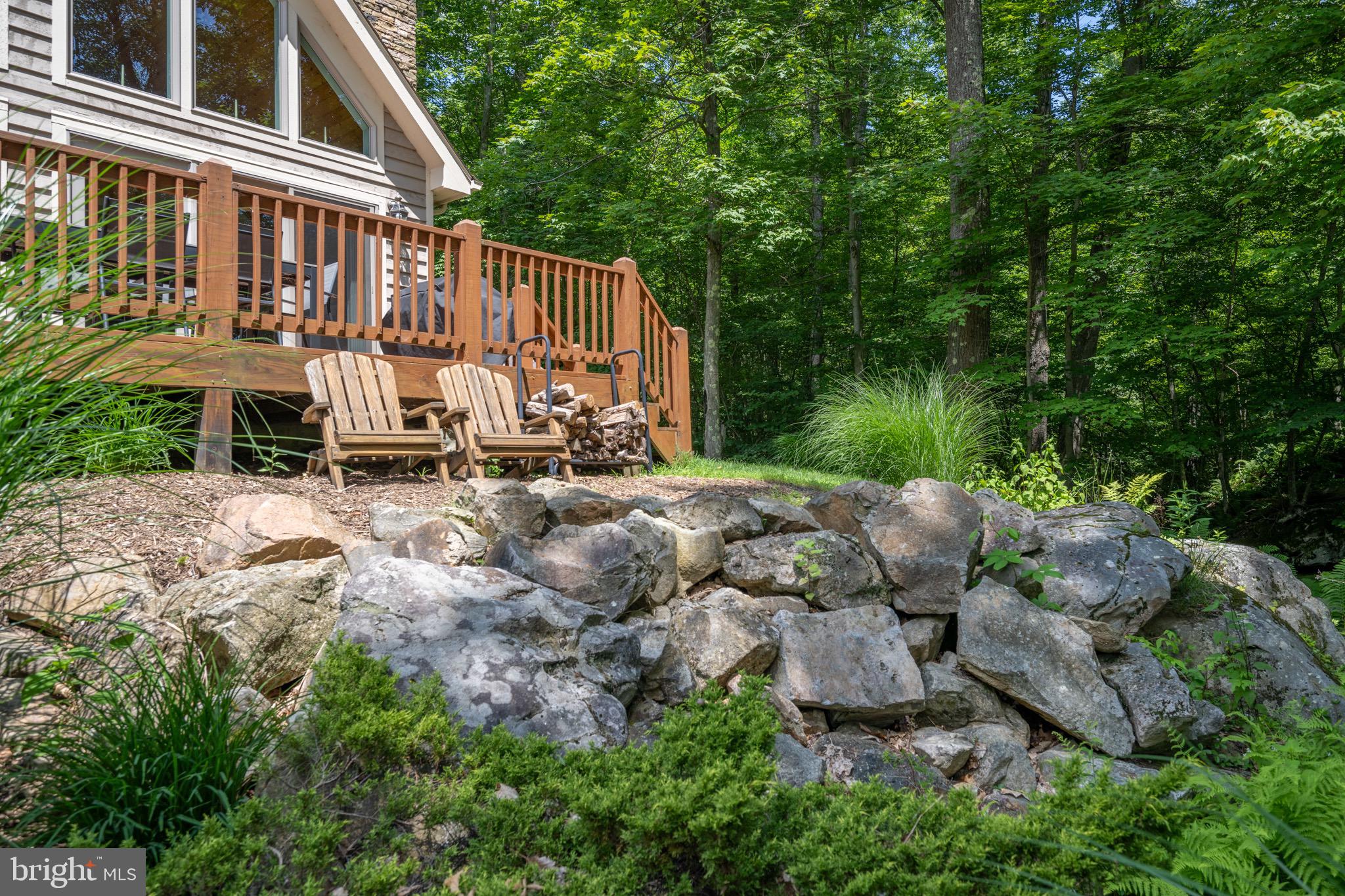 LAKE FOREST ESTATES - Residential