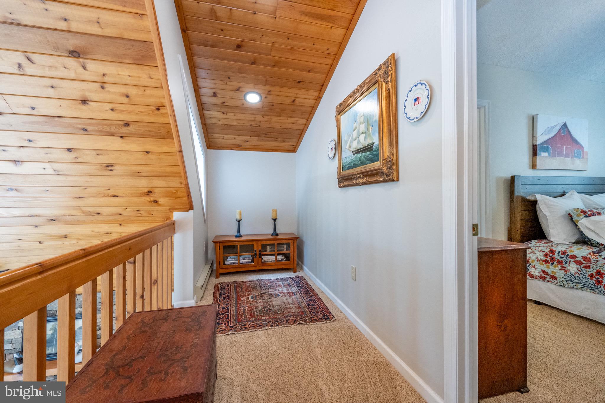 LAKE FOREST ESTATES - Residential