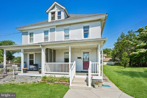 Townhouse For Sale - 45 Carroll Avenue<br/> WILLIAMSTOWN, NJ 08094