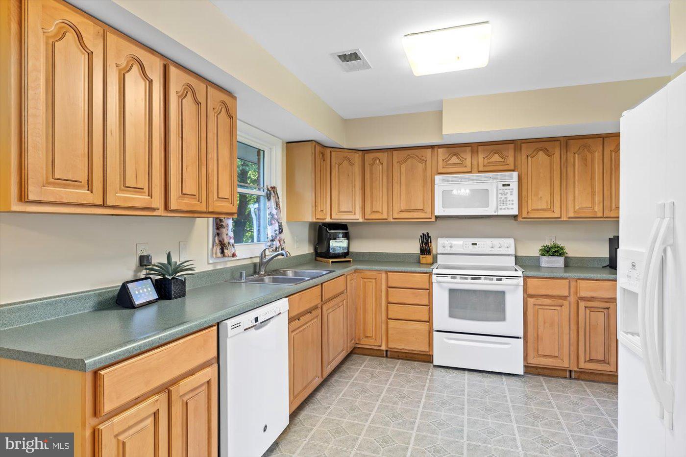 3588 TORRING LANE