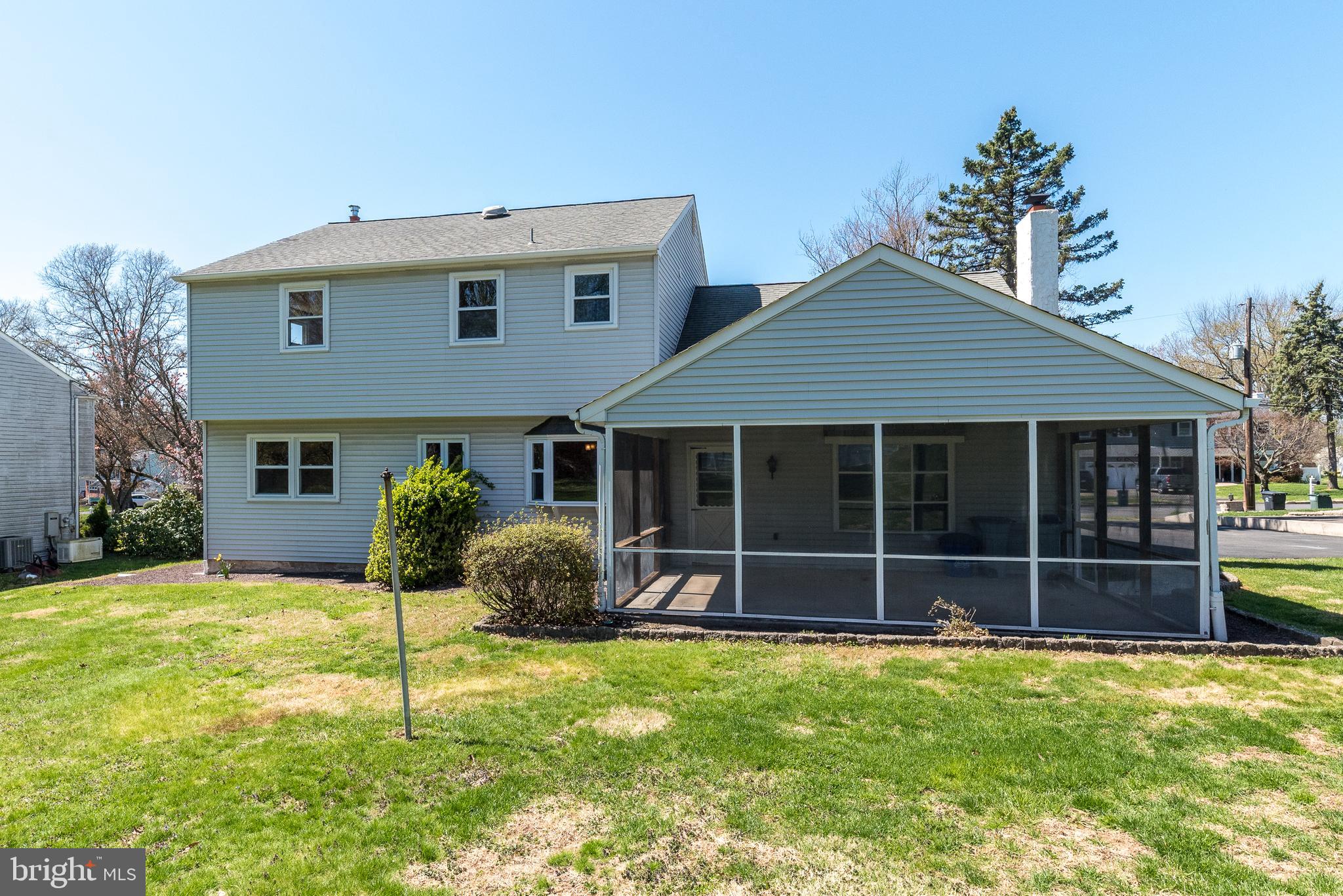 LONG LANE FARMS - Residential
