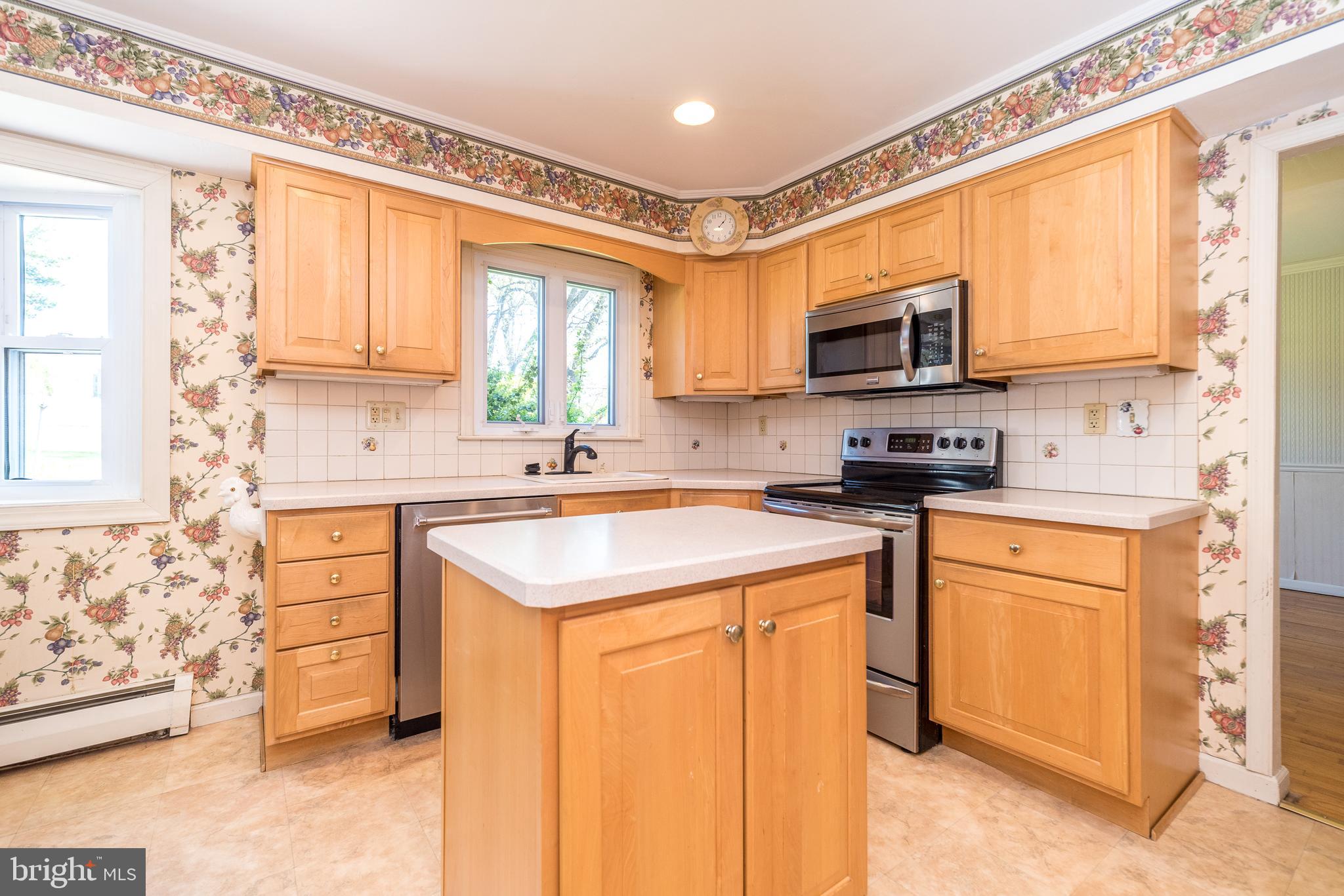 LONG LANE FARMS - Residential