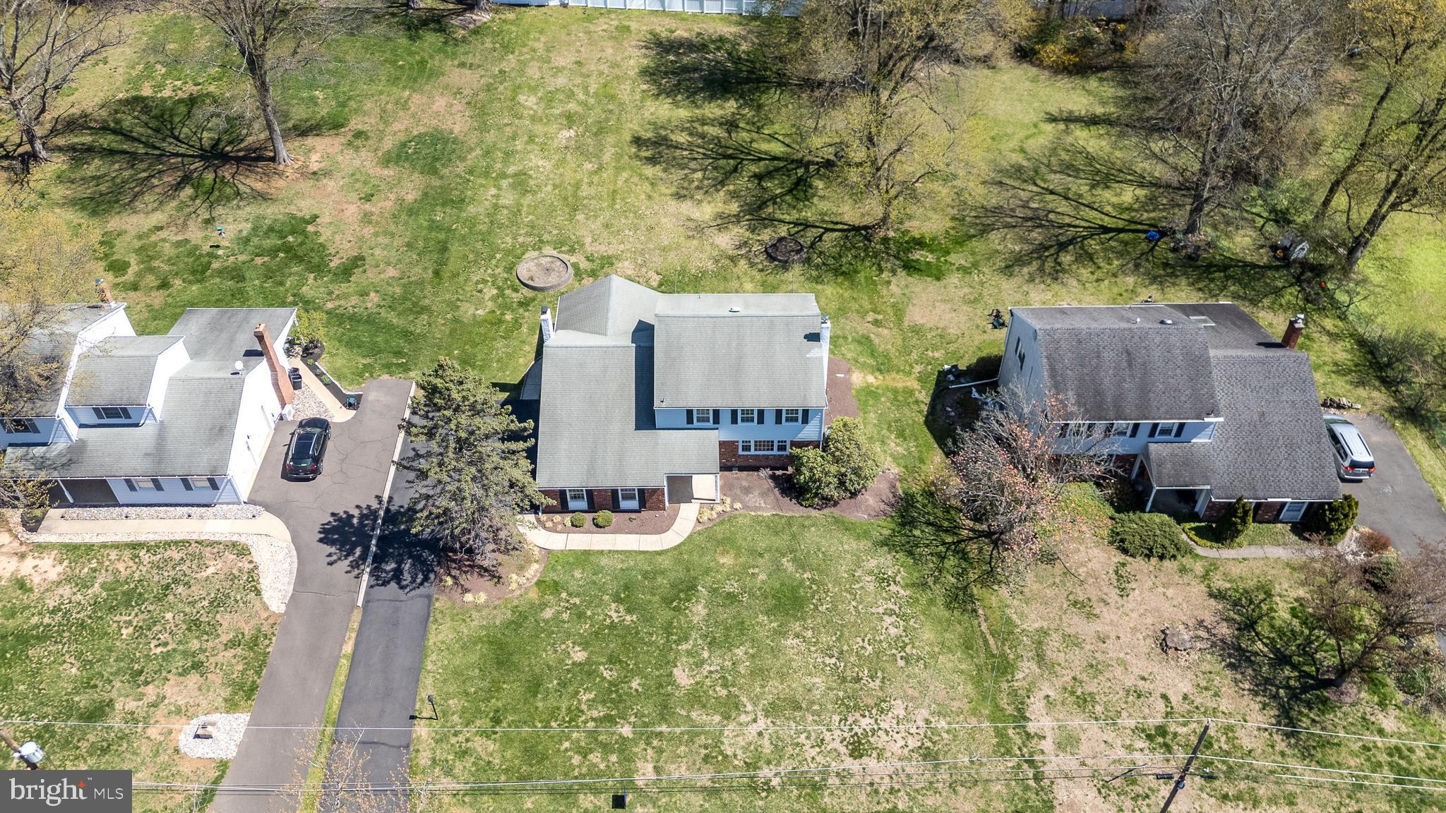 LONG LANE FARMS - Residential