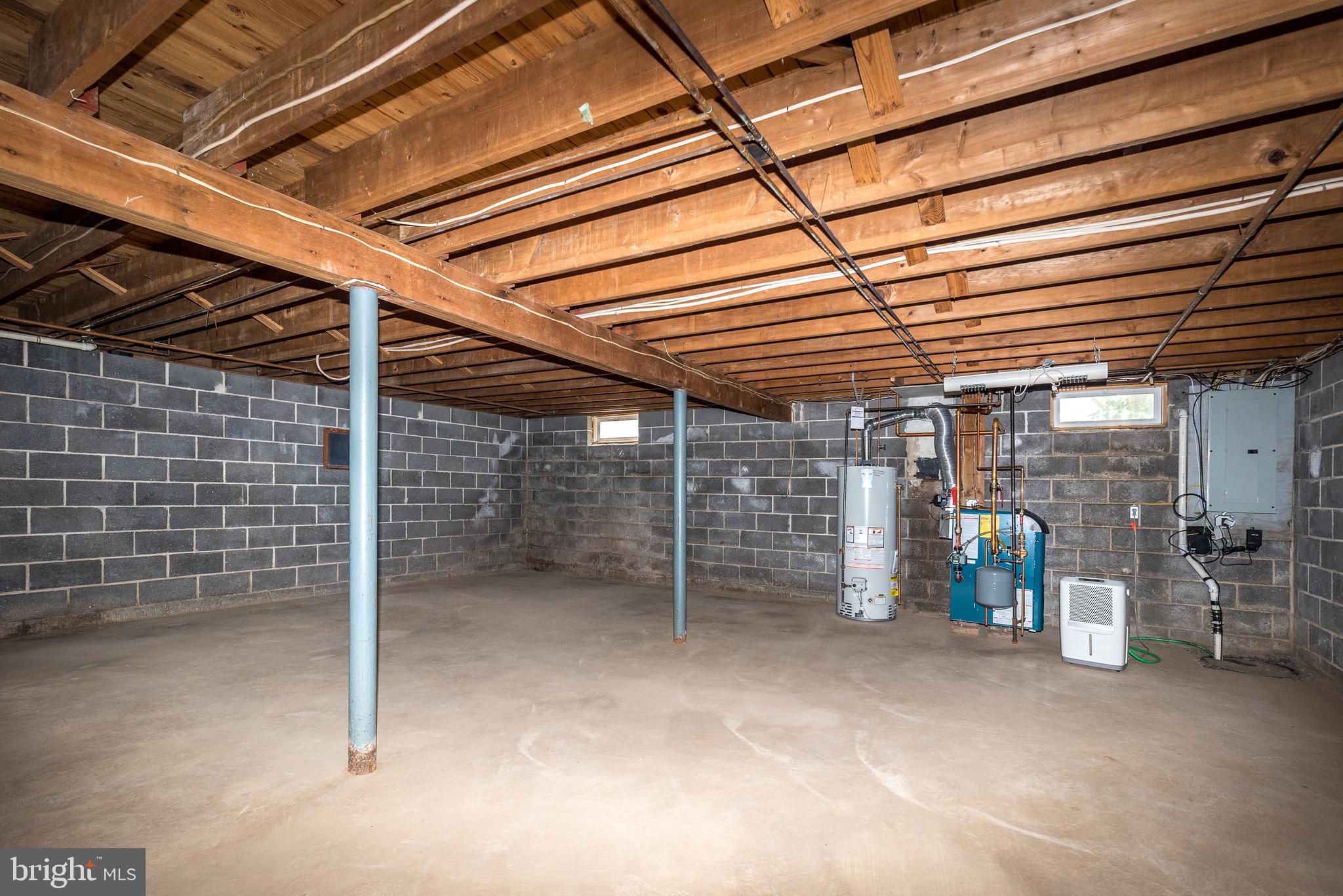 LONG LANE FARMS - Residential