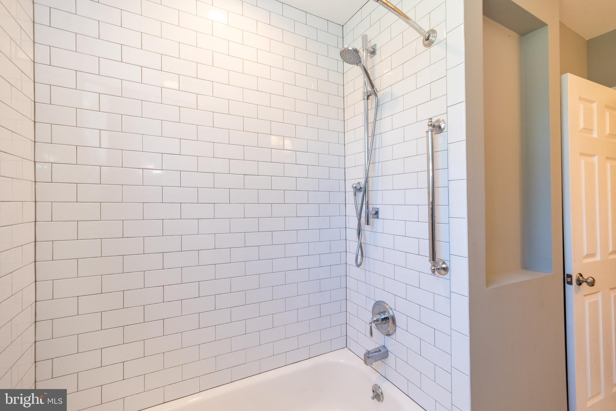 LONG LANE FARMS - Residential