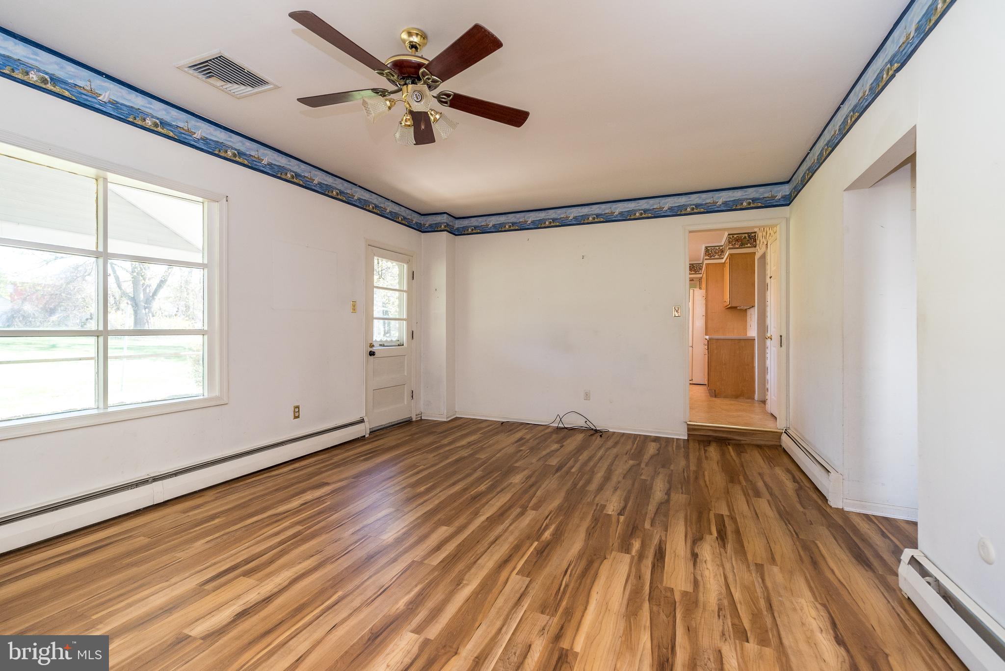 LONG LANE FARMS - Residential