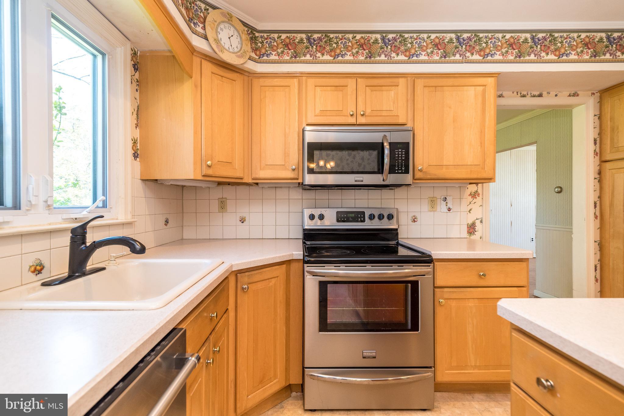 LONG LANE FARMS - Residential