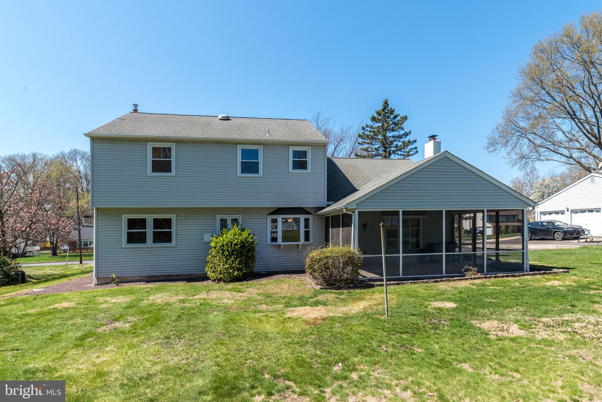 LONG LANE FARMS - Residential