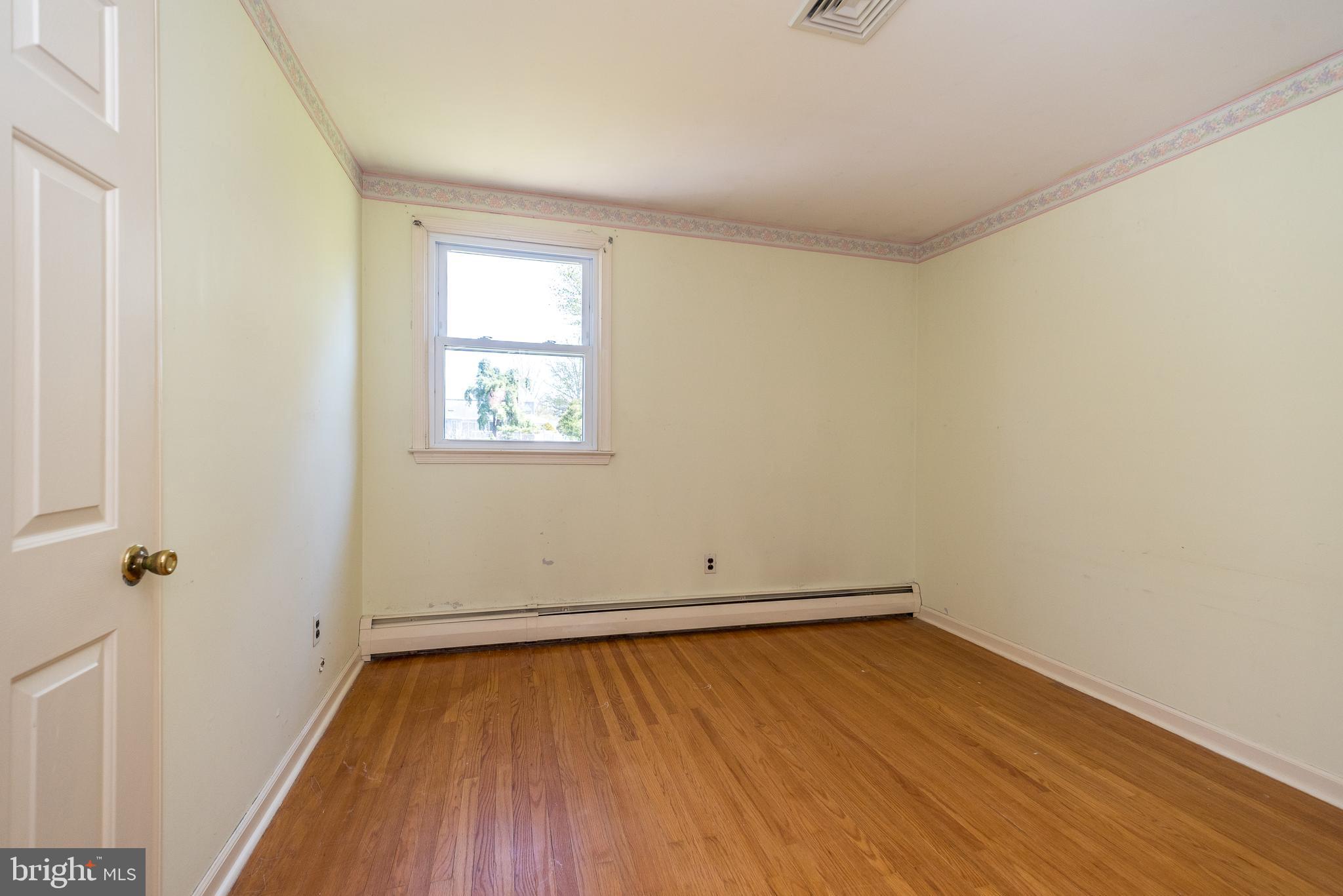 LONG LANE FARMS - Residential