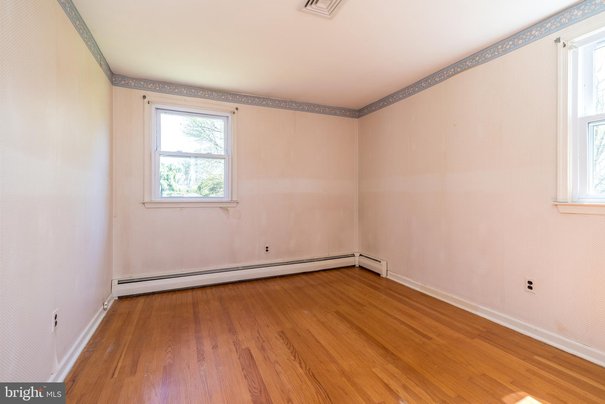 LONG LANE FARMS - Residential