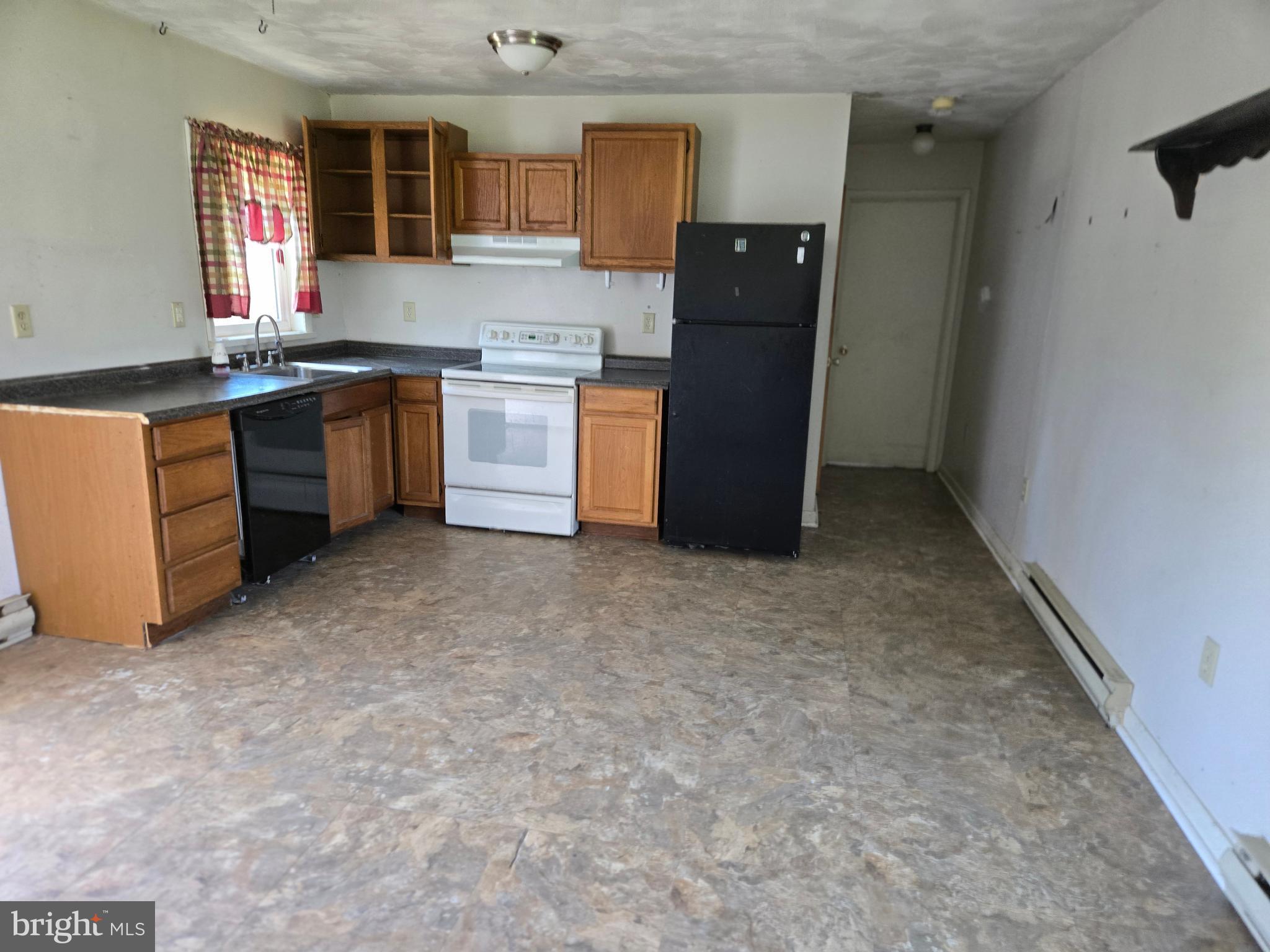 HAMPSTEAD - Residential