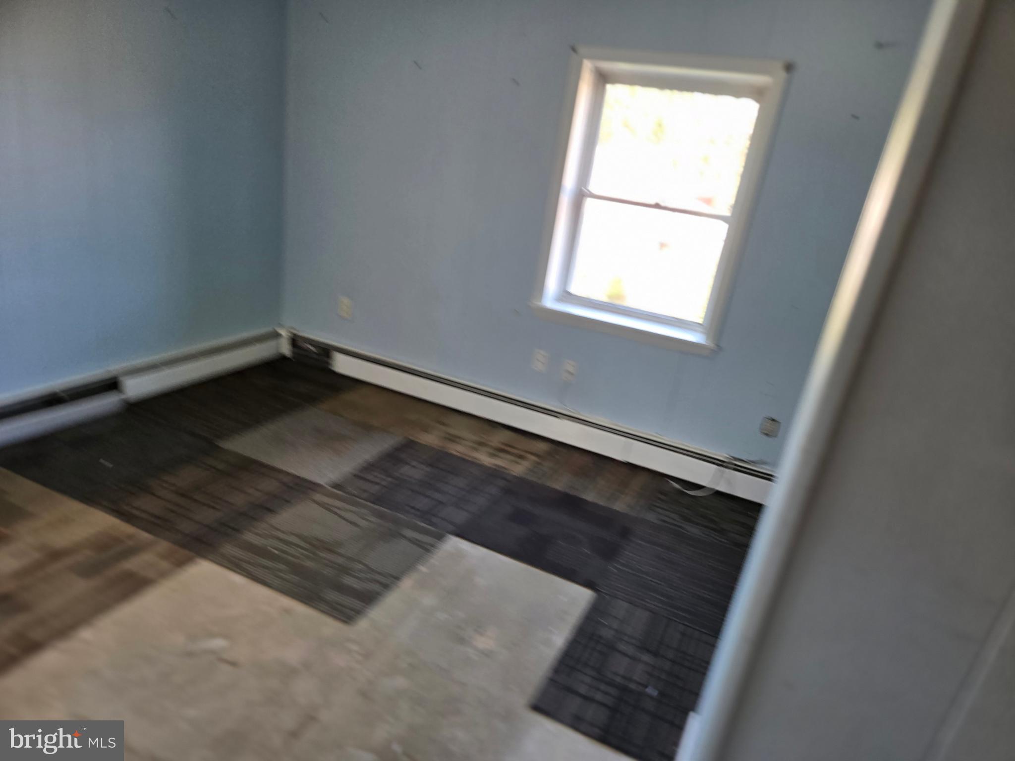 HAMPSTEAD - Residential