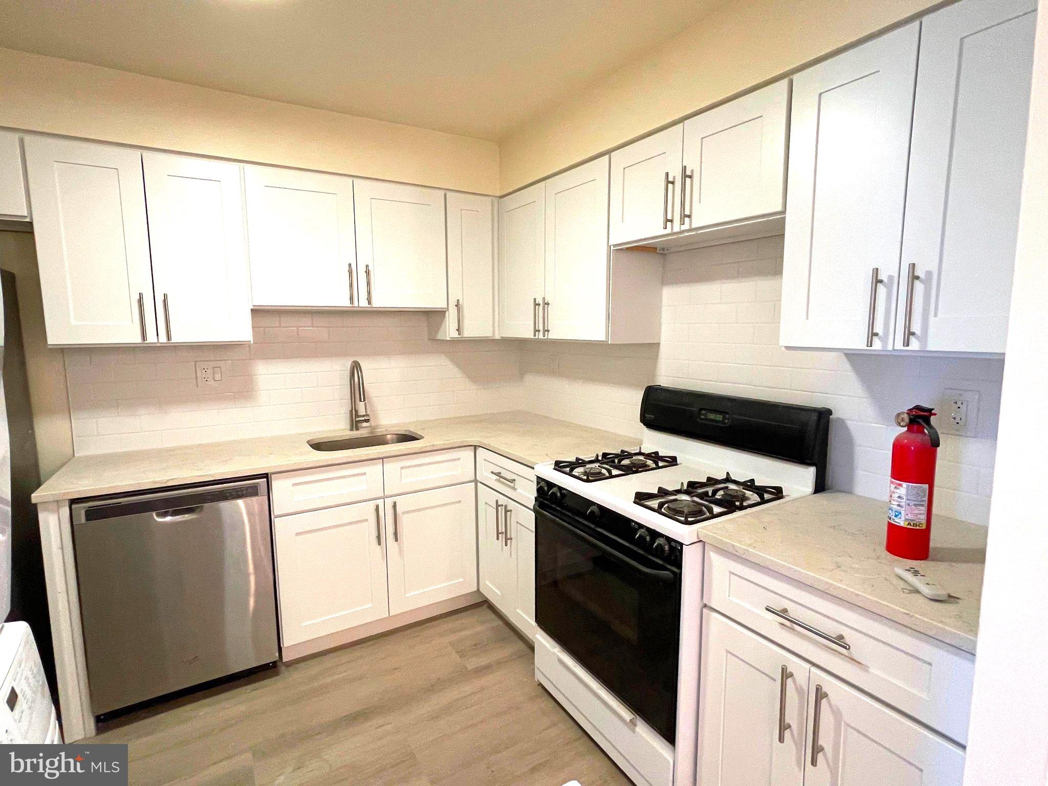 2710 DOTHAN PLAZA 3
