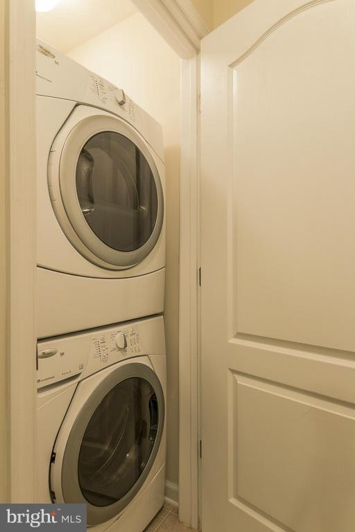 TANYARD SPRINGS - Residential