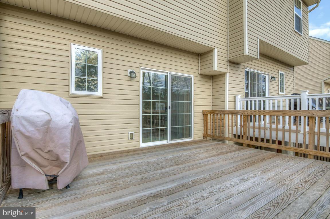 TANYARD SPRINGS - Residential