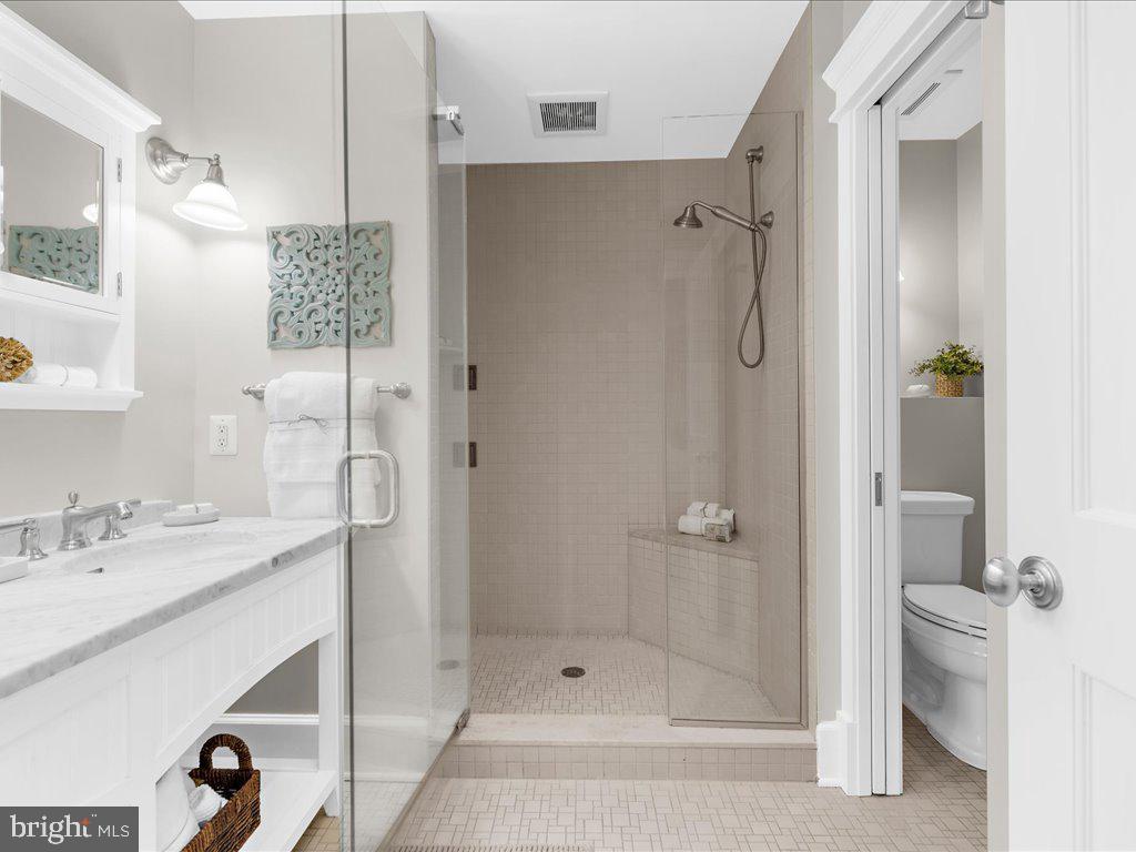 HISTORIC DISTRICT - Residential