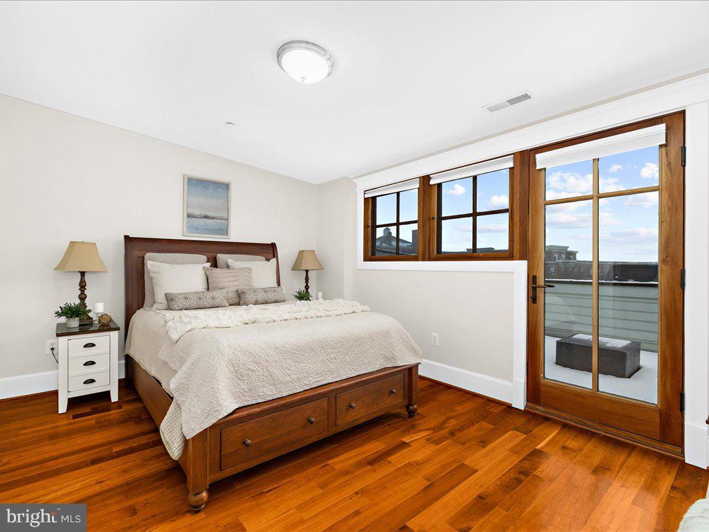 HISTORIC DISTRICT - Residential