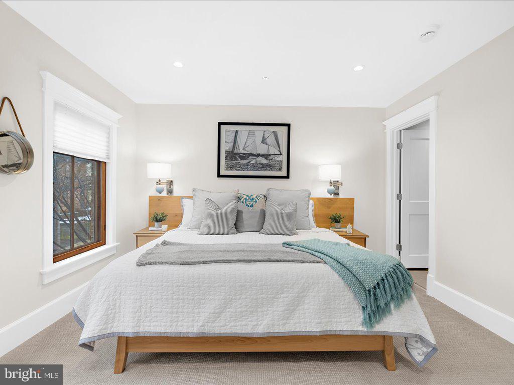 HISTORIC DISTRICT - Residential