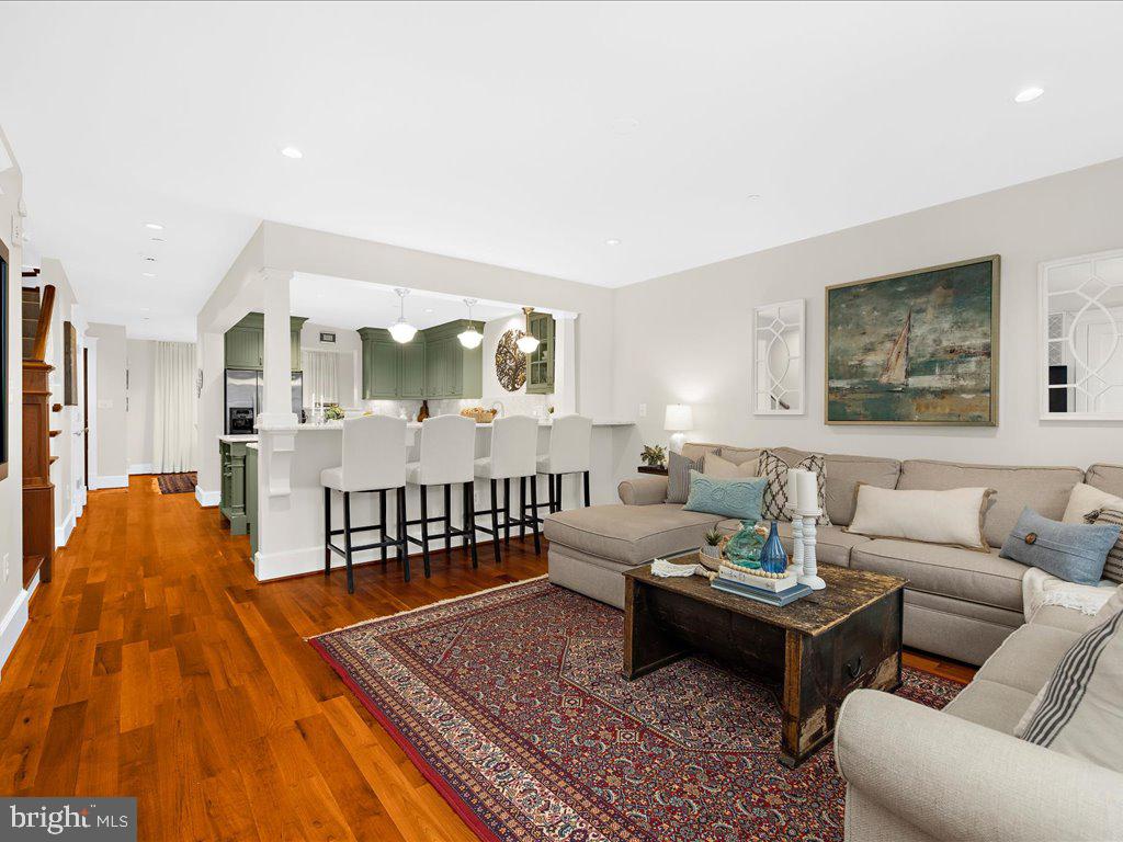 HISTORIC DISTRICT - Residential