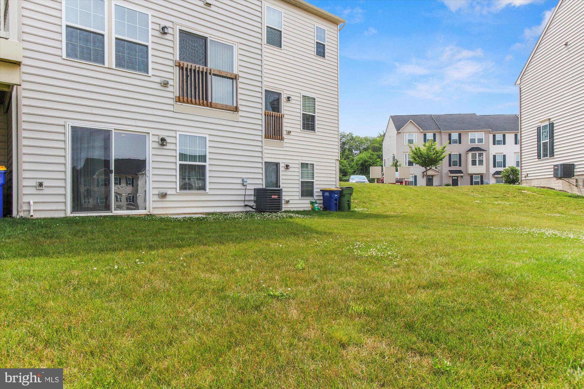 LOGANS RESERVE - Residential