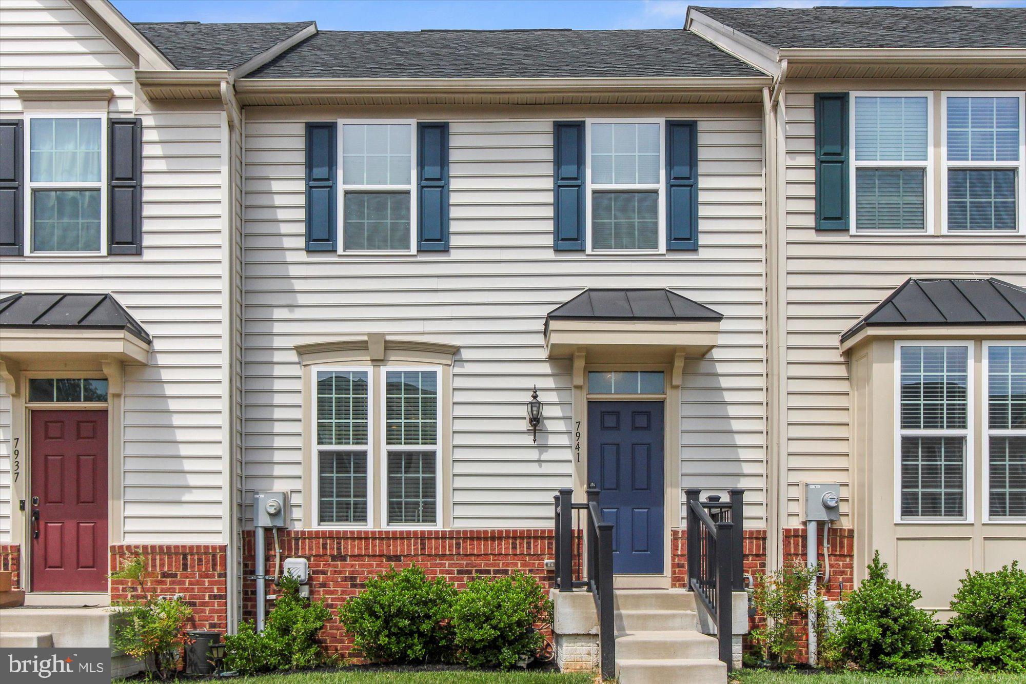 LOGANS RESERVE - Residential