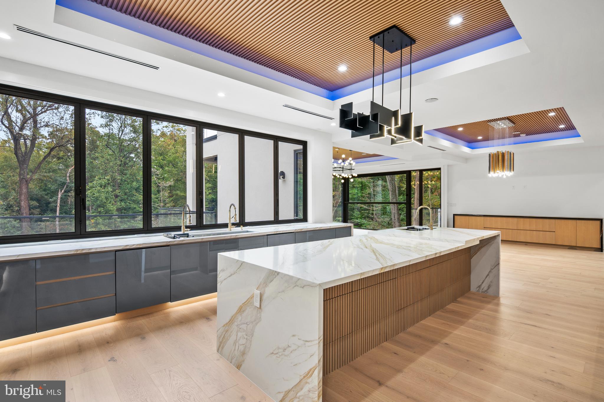 EAGLE ACRES - Residential