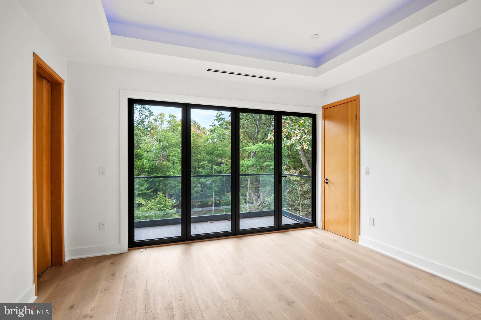 EAGLE ACRES - Residential