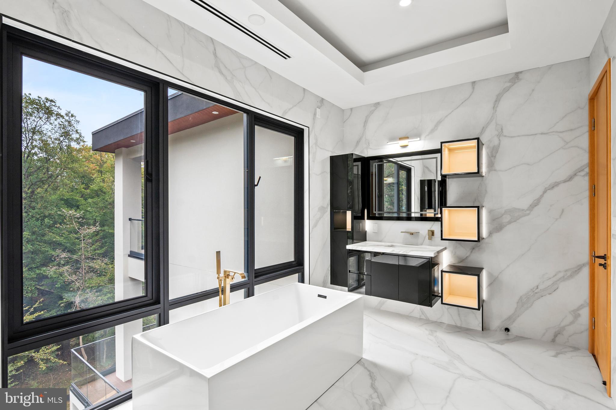 EAGLE ACRES - Residential