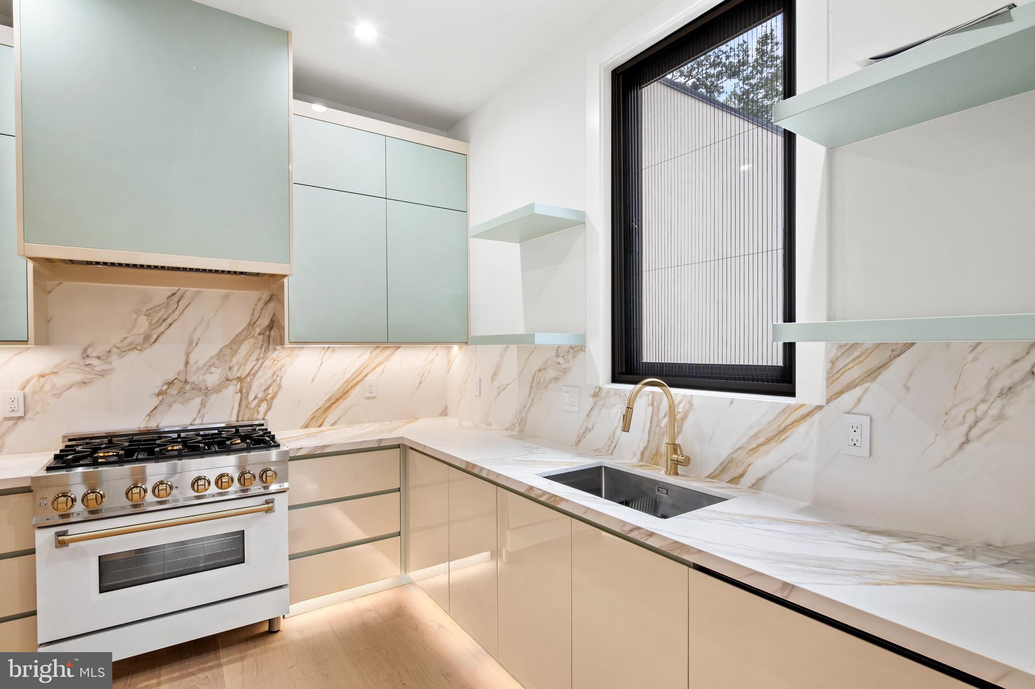 EAGLE ACRES - Residential