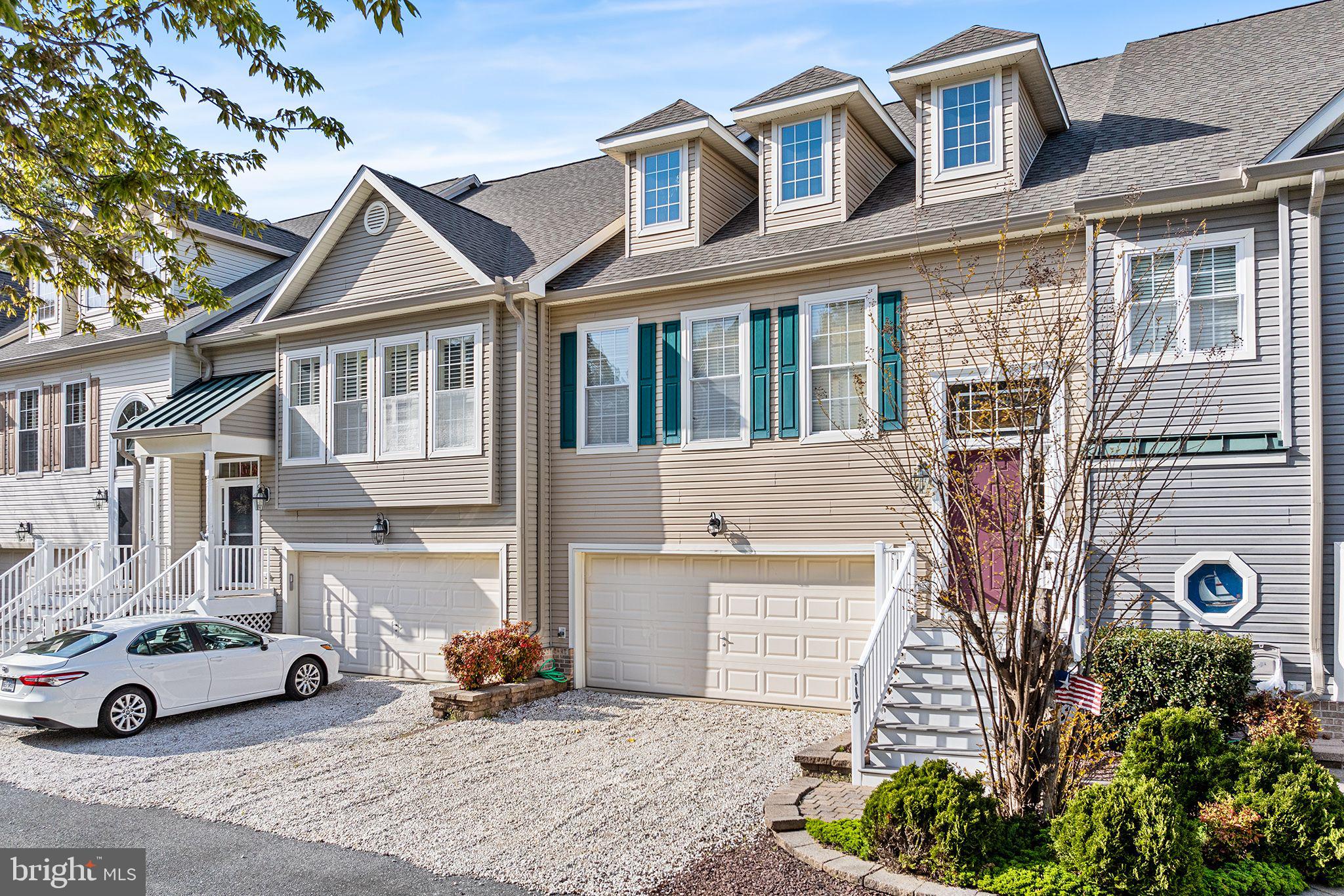 117 HINGHAM LANE