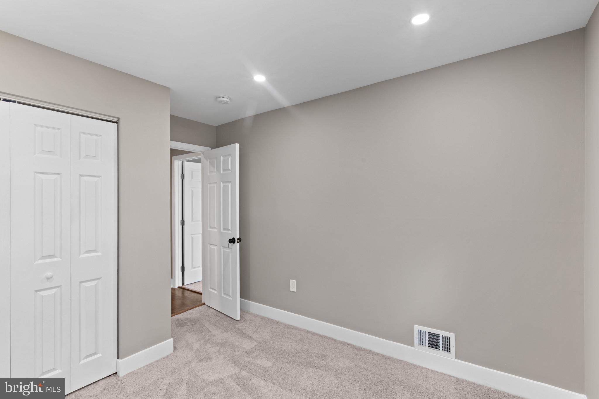 PISCATAWAY HILLS - Residential