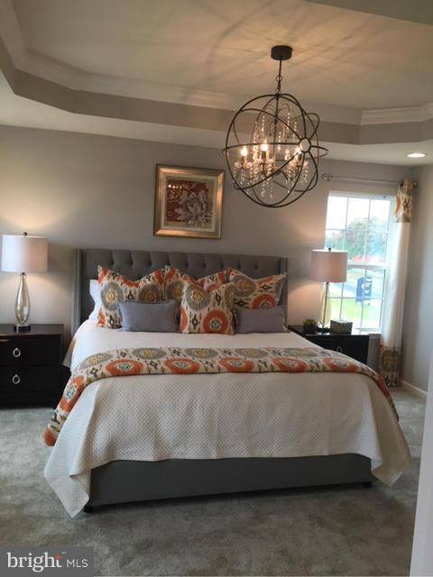 WESTCHESTER SQUARE - Residential