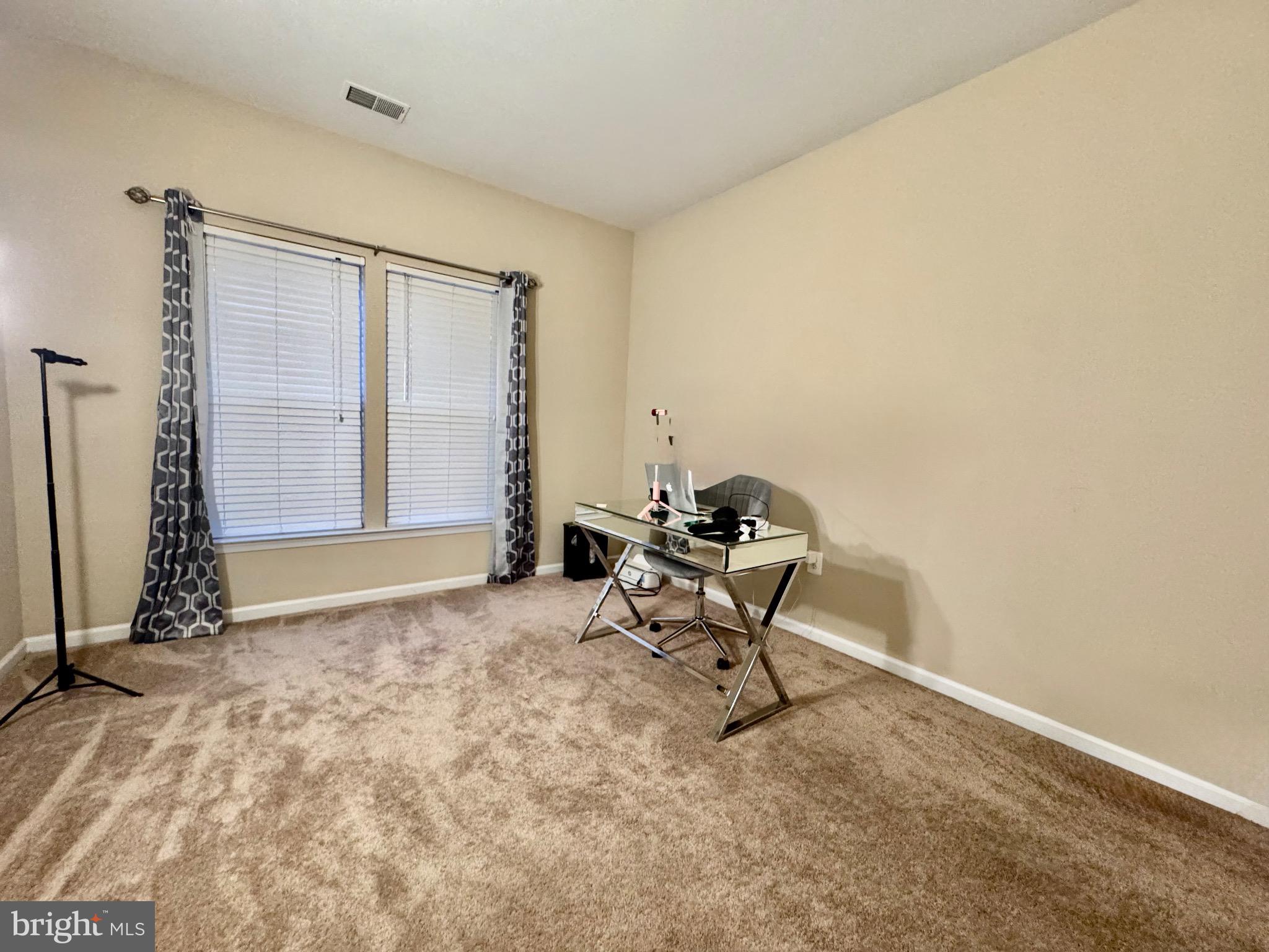 VILLAGE OF MILL RUN - Residential