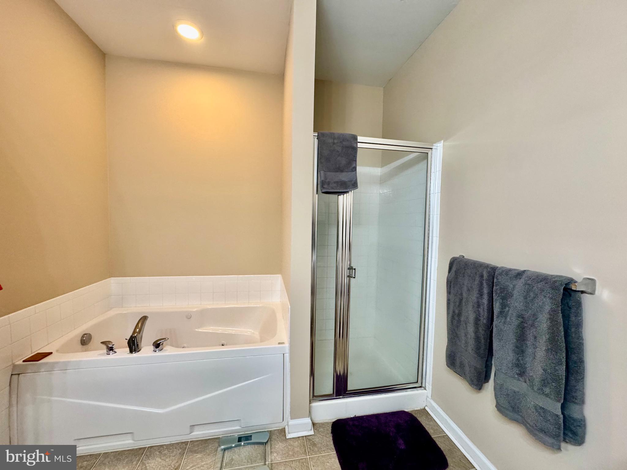 VILLAGE OF MILL RUN - Residential