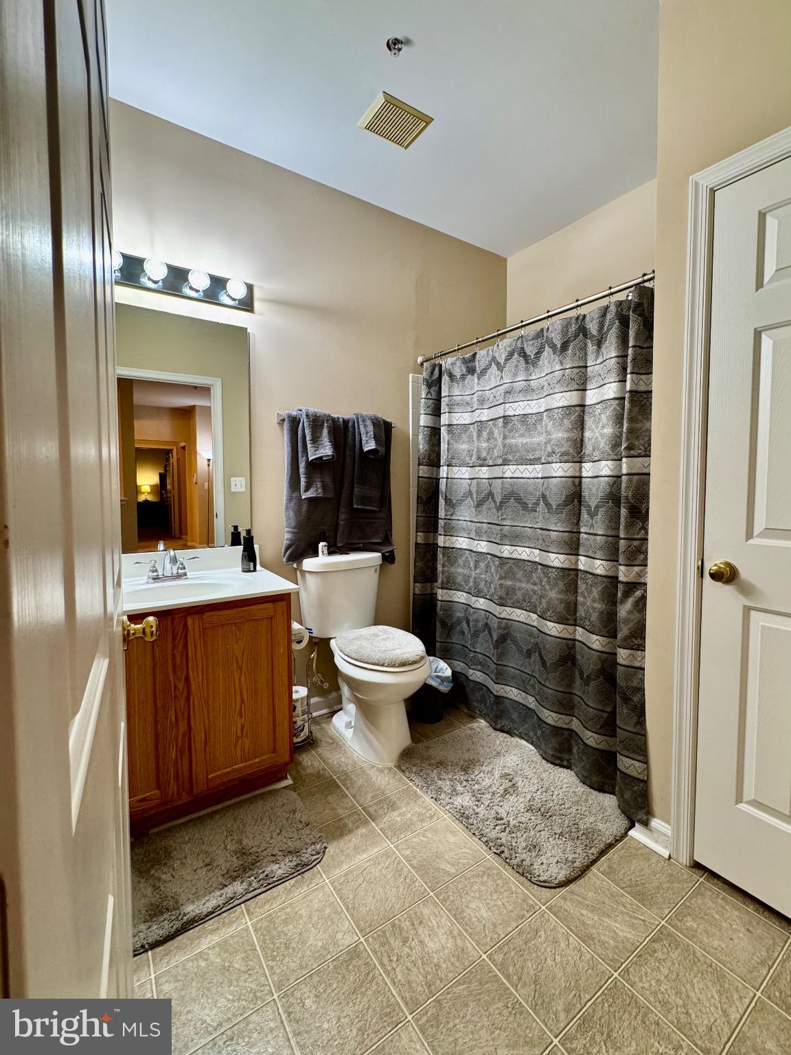 VILLAGE OF MILL RUN - Residential