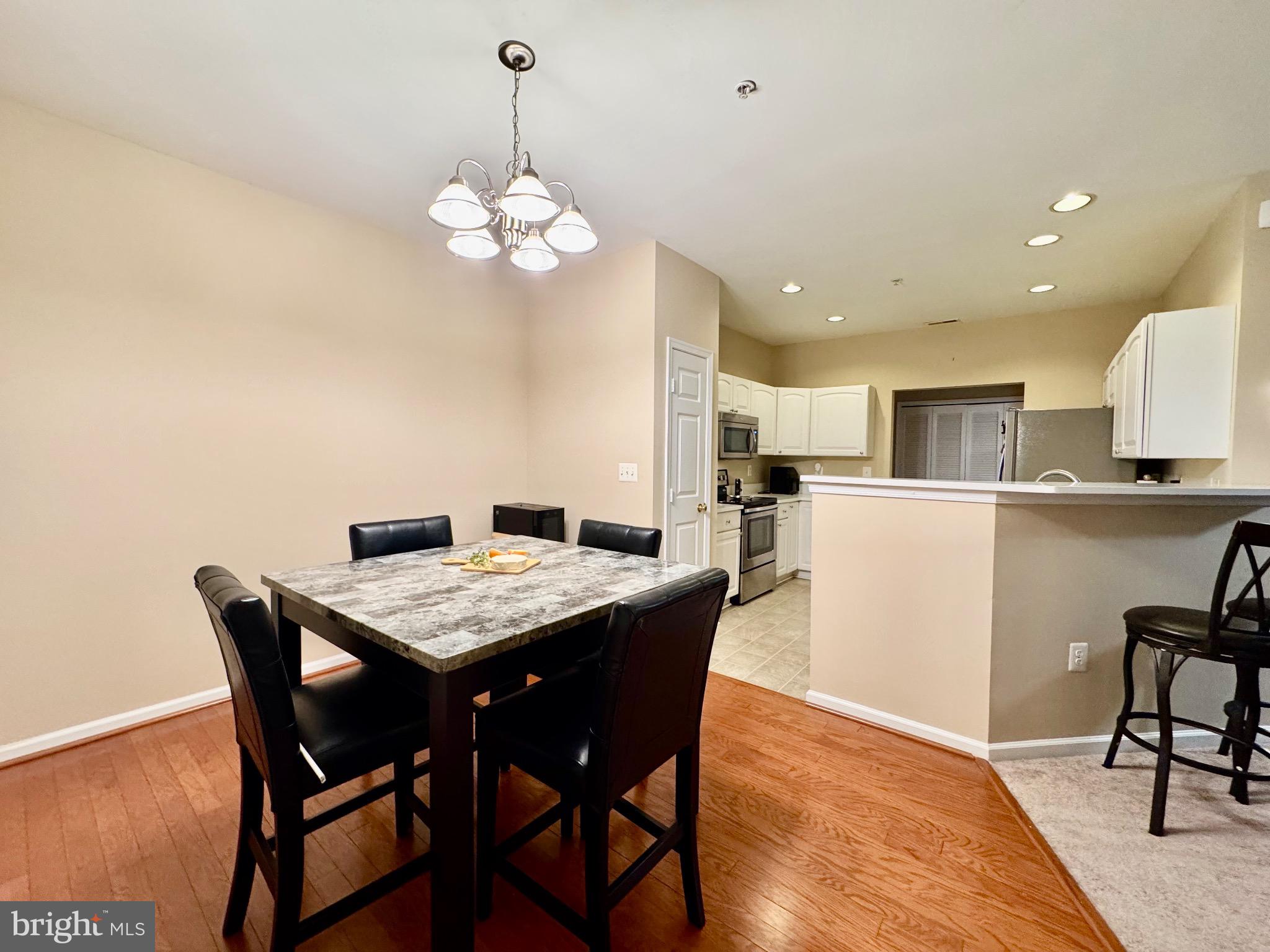 VILLAGE OF MILL RUN - Residential