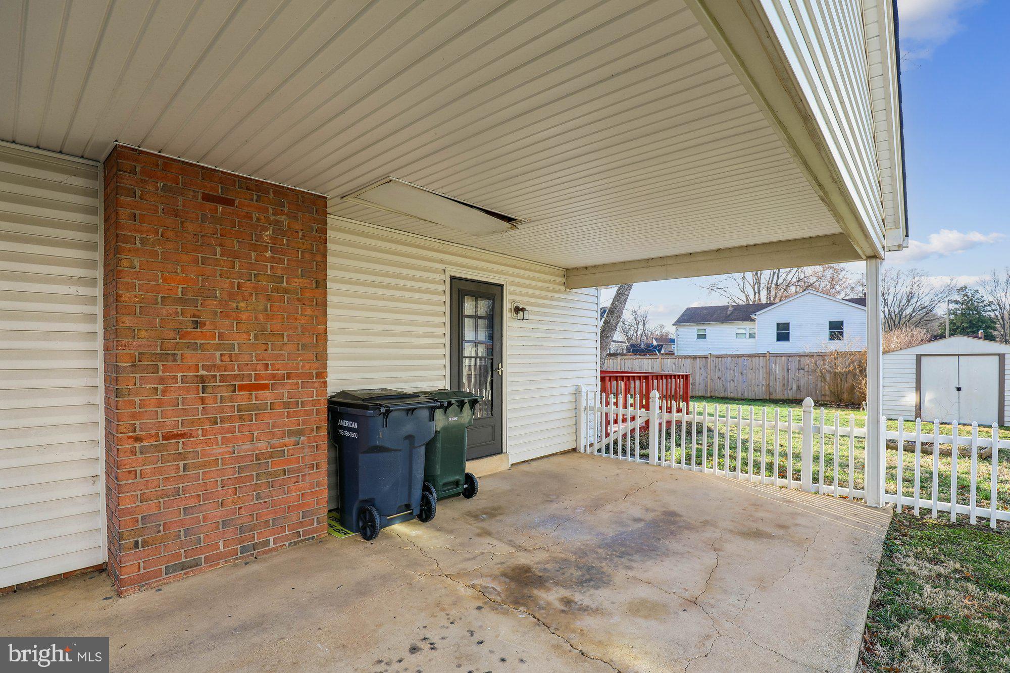 HAYFIELD FARM - Residential Lease