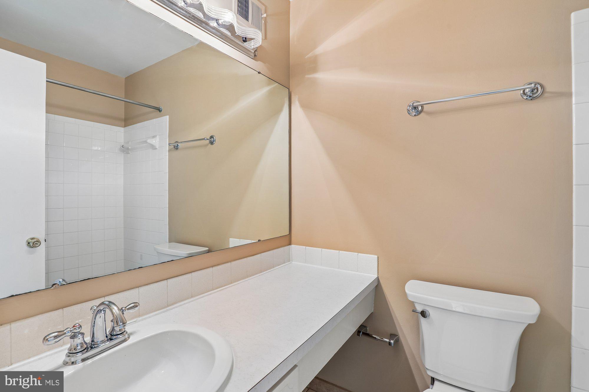 HAYFIELD FARM - Residential Lease