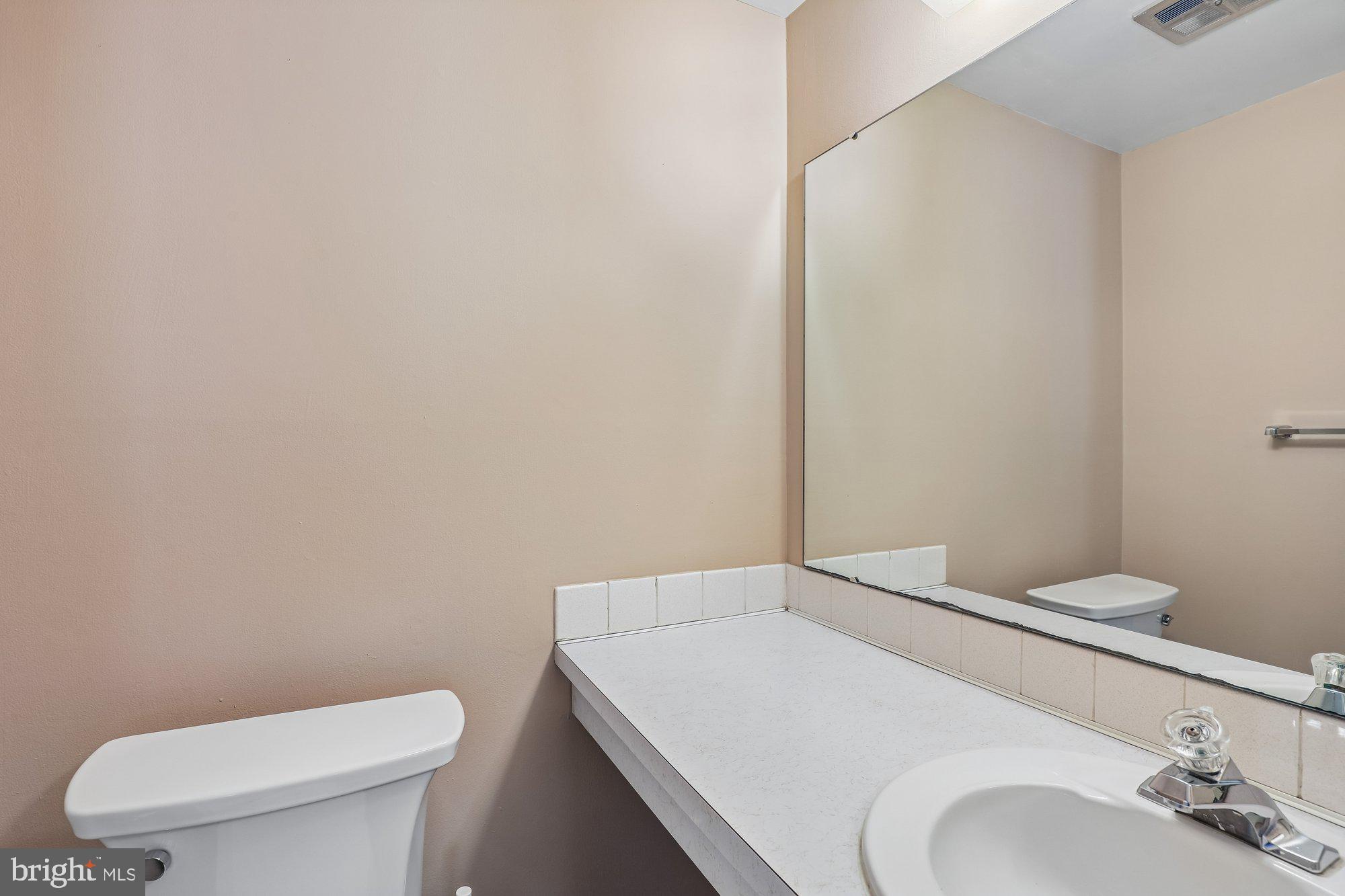 HAYFIELD FARM - Residential Lease