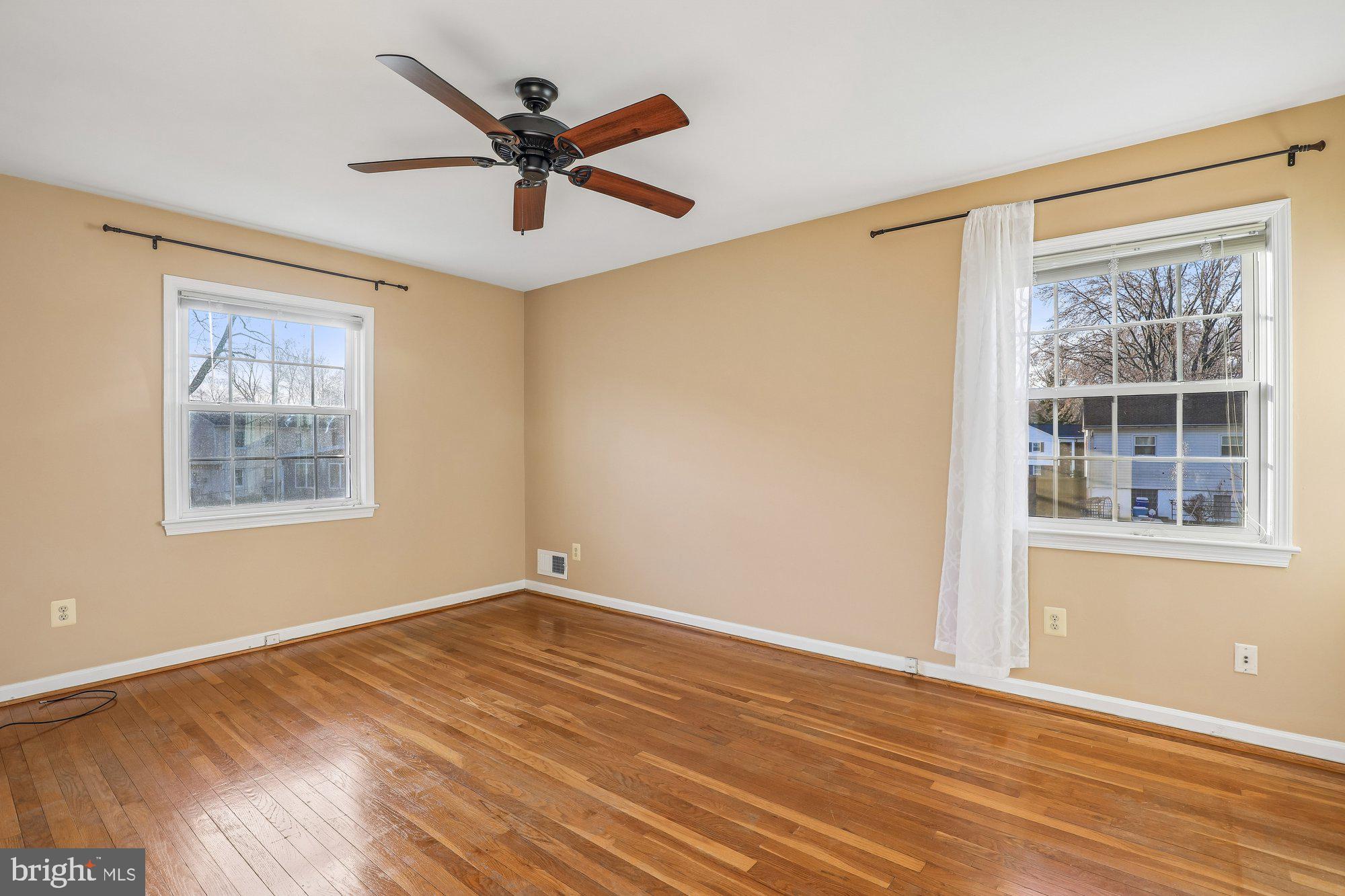 HAYFIELD FARM - Residential Lease