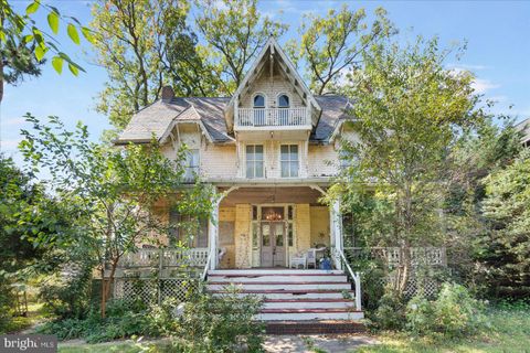 4122 ROLAND AVENUE BALTIMORE MD 21211